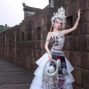 新款贵州凤凰苗族服饰苗疆少女重工刺绣少数民族国风舞台演出套装
