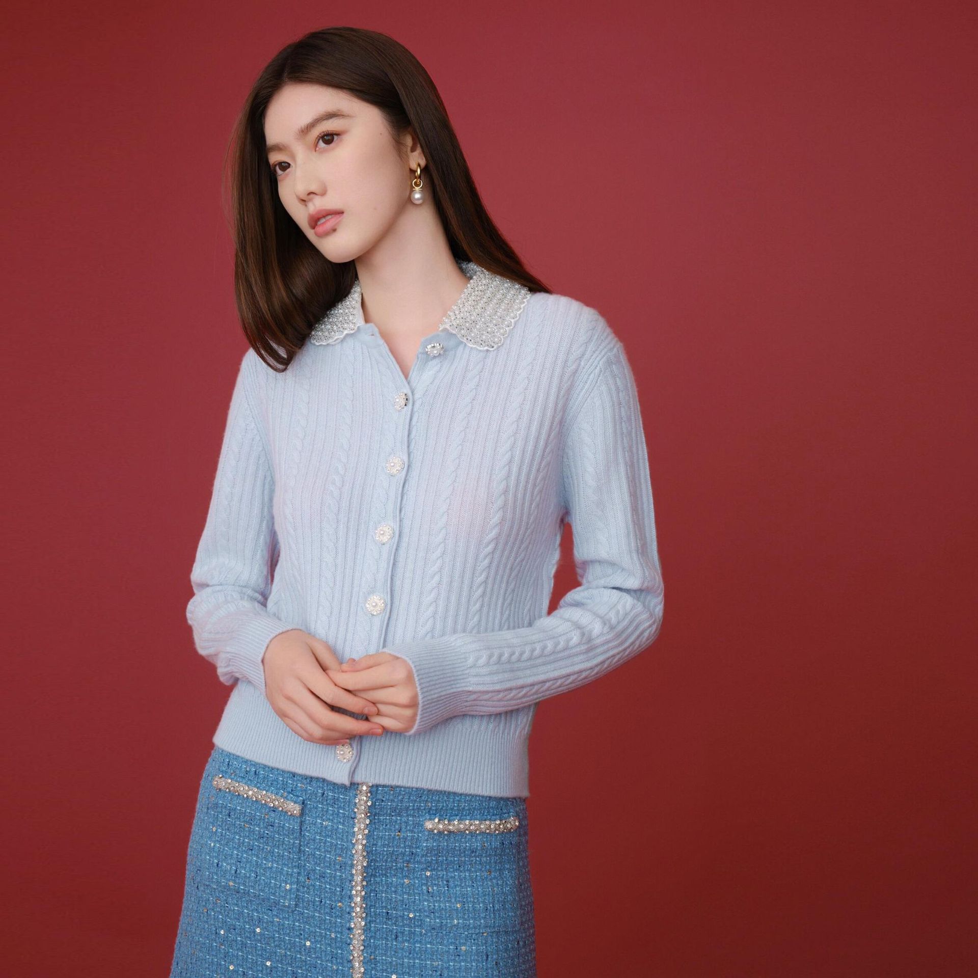 maSande2026春季新款设计感领口珍珠装饰绞花纹理减龄百搭针织开