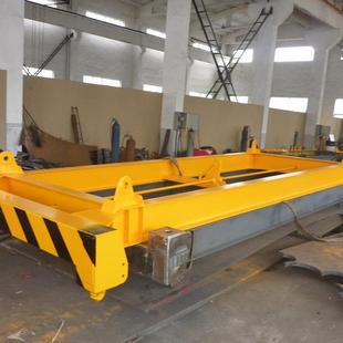头用吊具现货 现货出售集装 箱吊具 多规格集装 箱吊具港口码