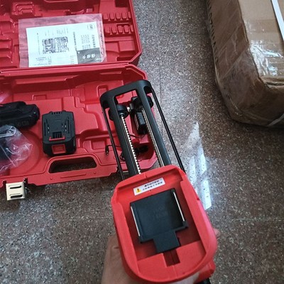 热销巧匠电动美缝胶枪双管胶枪美缝剂施工工具