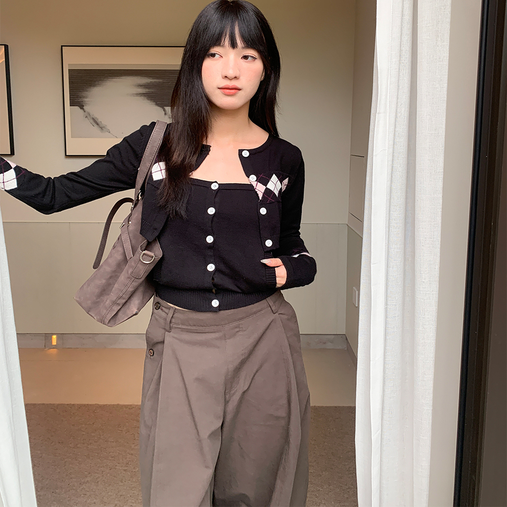 of32 official2025年秋冬新款巨好看轻熟针织衫女修身辣妹两件套