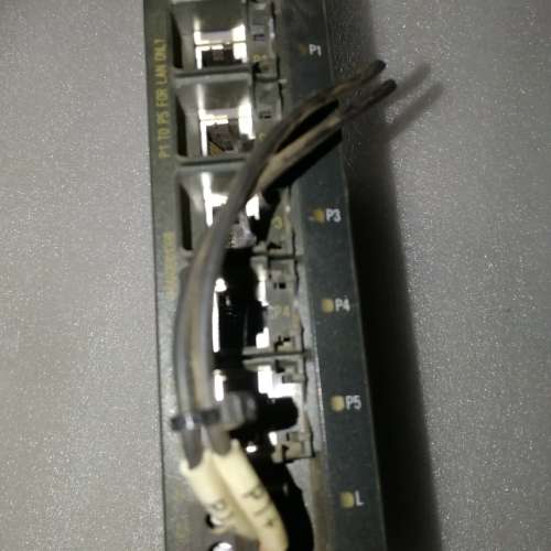 {议价}交换机一个，型号6GK5005 0ba00 1aa3