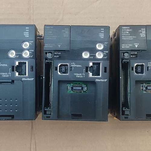 {议价}CJ2M-CPU33，1.0版本的900(已)