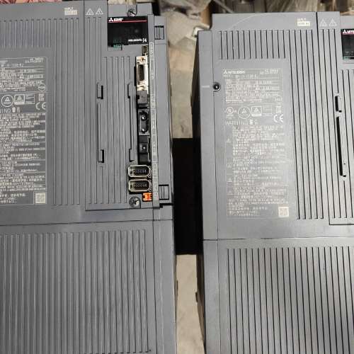 {议价}伺服驱动器MR-J4-700B-RJ，成色漂亮实物，