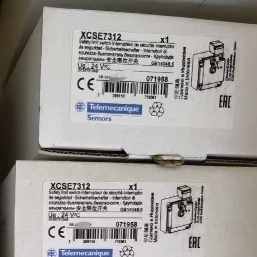 {议价}安全门开关XCS-E7312   XCSE73