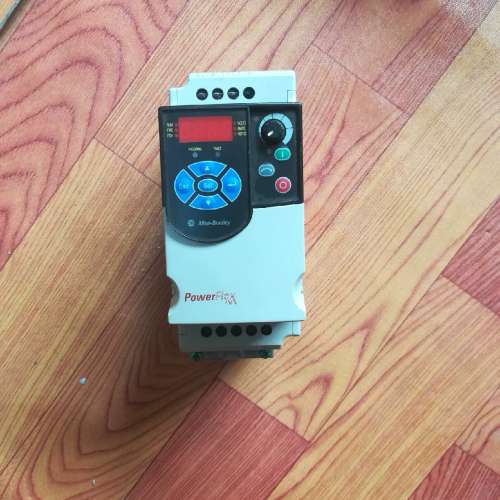 {议价}AB变频器22F-D2P5N103  0.75KW