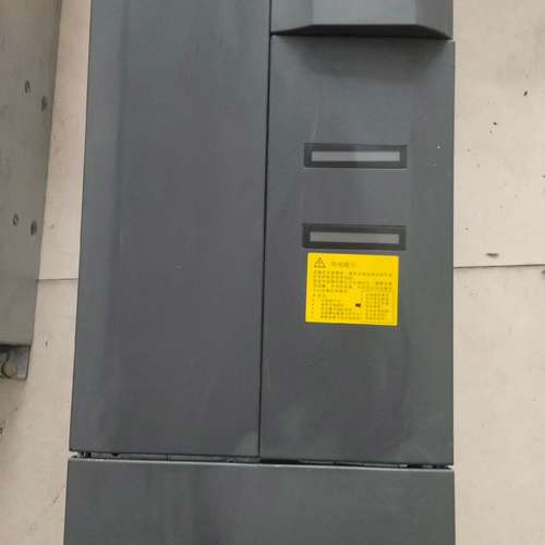 {议价}变频器6SE6440-2UD33-7EB1，3