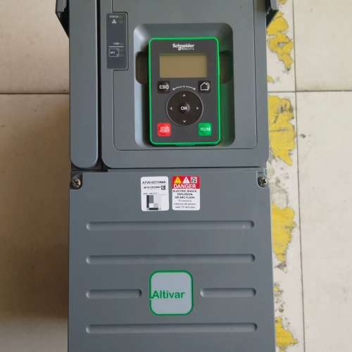 {议价}变频器 Altivar 610 系列，型号 ATV61