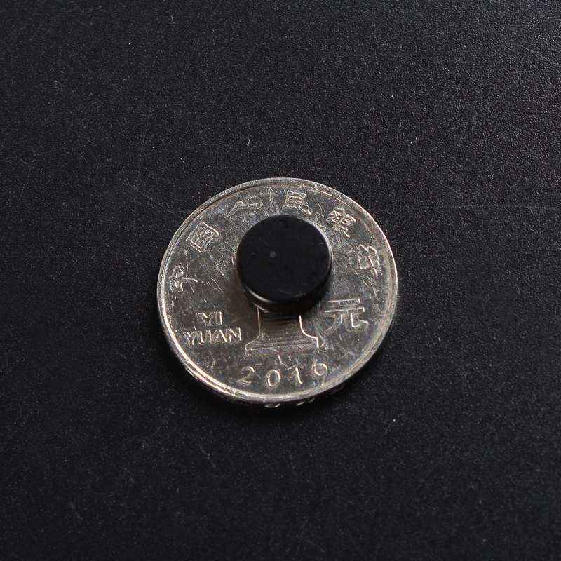 磁铁 强磁 钕铁硼超强磁性 圆形 强力吸铁石 环氧涂层强磁片D10X3