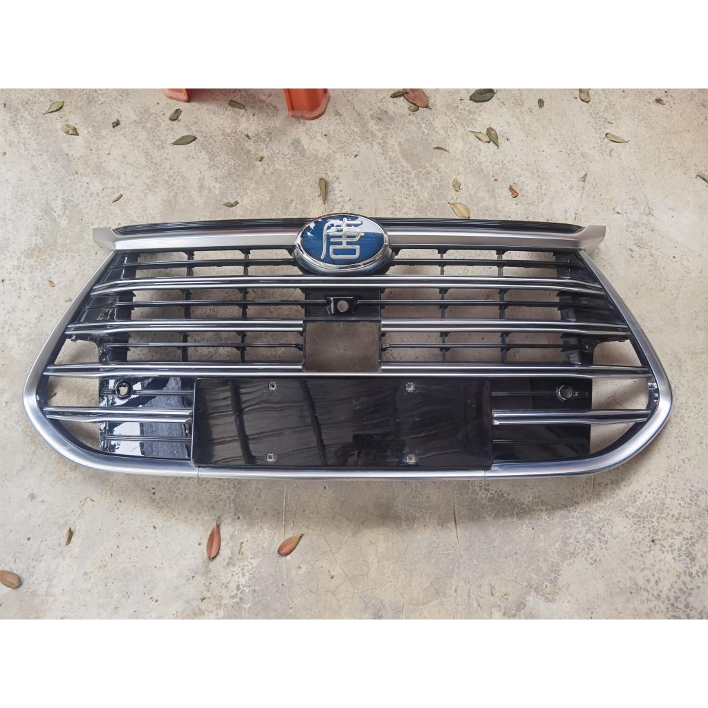 比亚迪唐DMI中网唐新款中网原厂拆车件要正常使用细微画 划痕不包