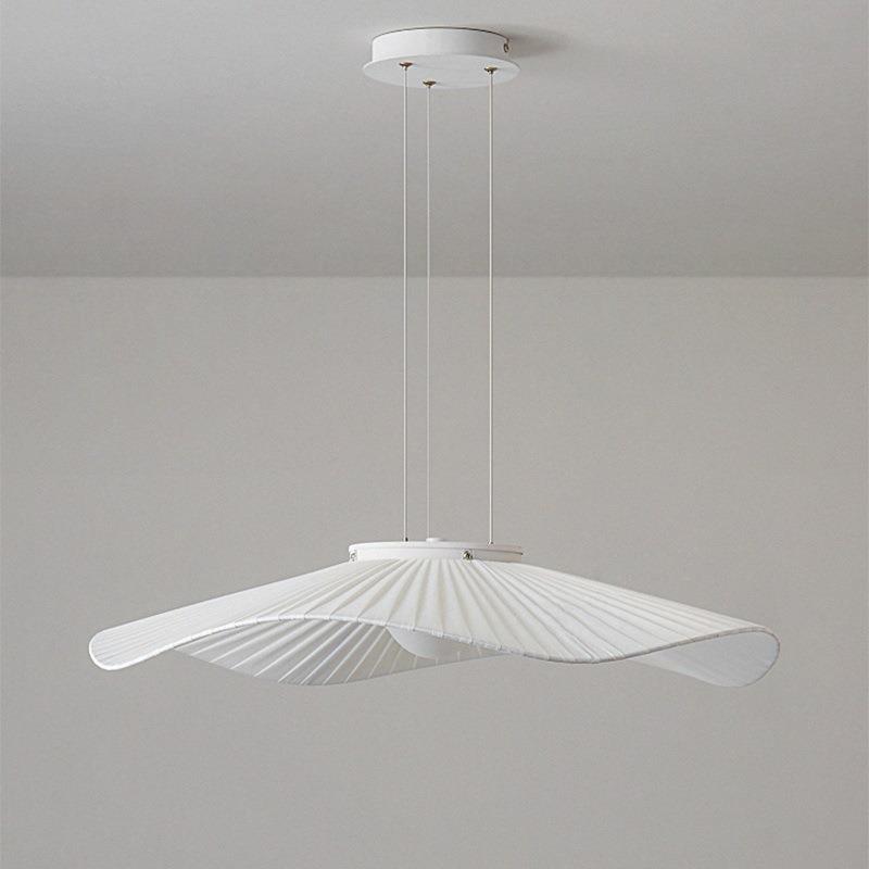 卧室灯现代简约客厅吊灯具风主餐厅灯儿童房间灯极简法式奶油创意