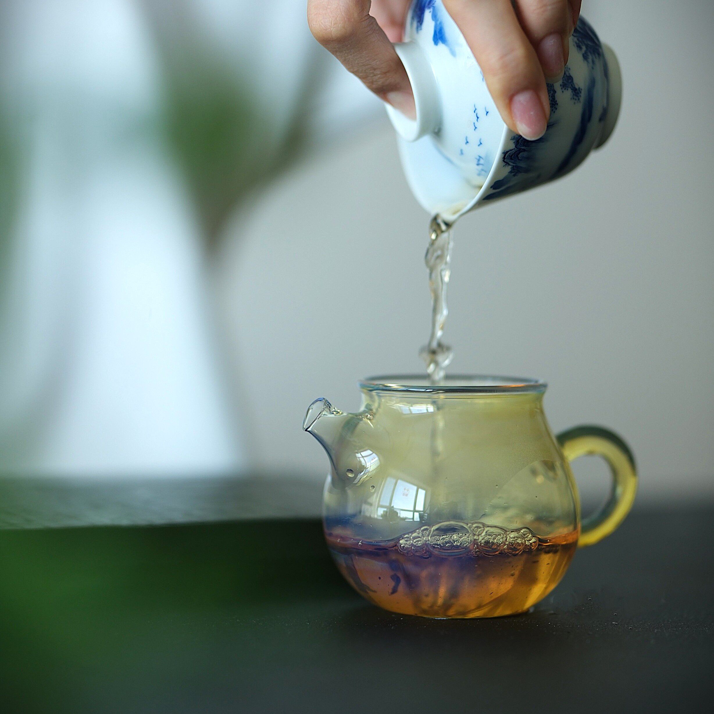 日式耐热公道杯分茶器茶海带手柄图片