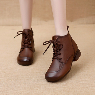 头层牛皮短靴女春秋新款粗跟不累脚靴子软底防滑低跟复古妈妈单靴