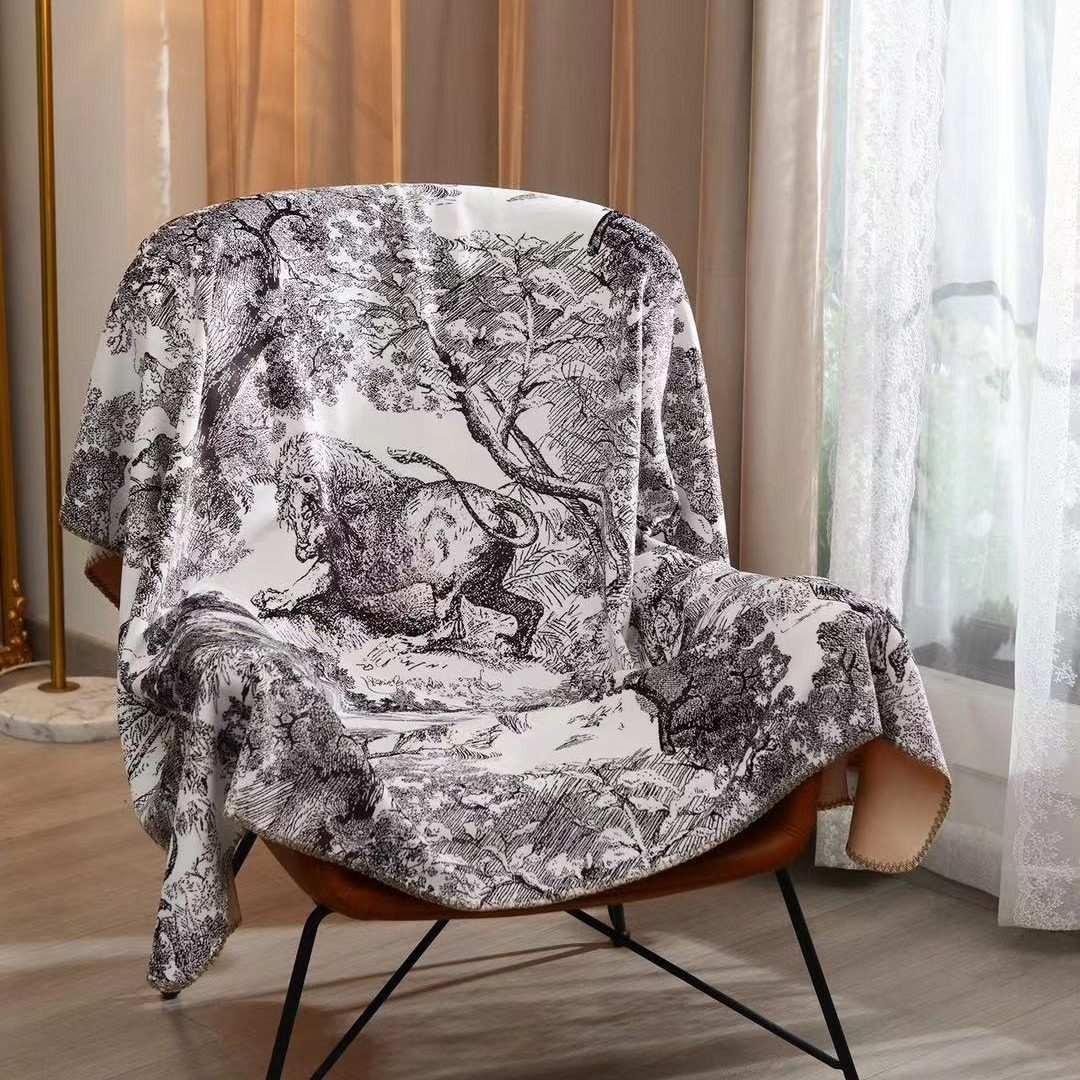 轻奢欧式印花毯子 巴黎庄园锦狐绒空调毯 保暖透气办公室盖毯毛毯,电子元器件市场,电线扎带/束线带,淘宝优惠券,粉丝福利购,淘宝优惠卷