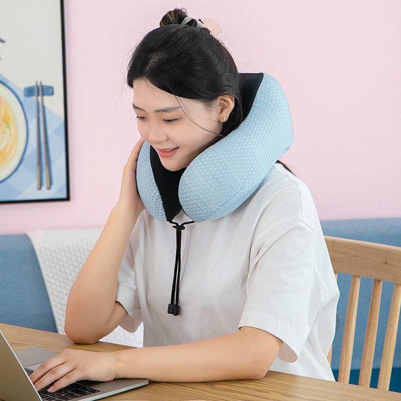 新款冰丝双驼峰颈枕u型枕护颈枕记忆棉冰丝枕头 办公室午睡护颈枕