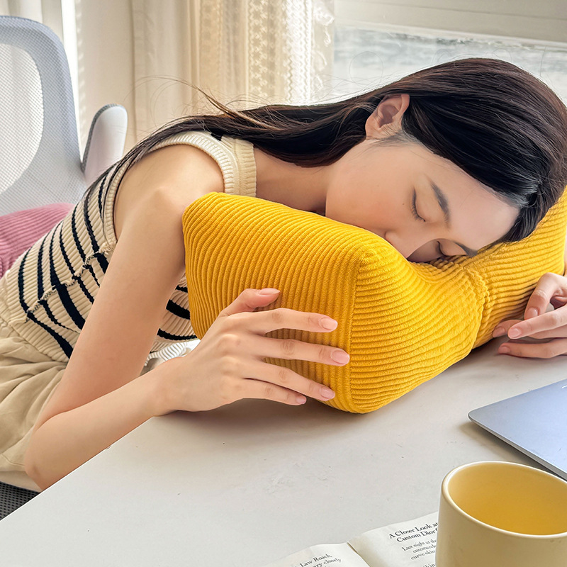 灯芯绒靠枕腰枕办公室趴睡枕电脑椅子护腰靠垫孕妇靠背汽车小枕头
