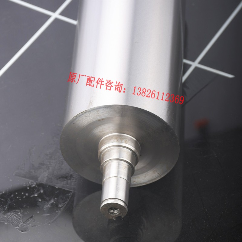 热销永强YQ-Y30/35/60/65/130商用压面机前面棍切面条机滚轮配件
