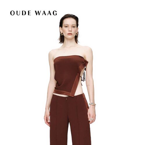 OUDE WAAG 25秋冬新款 简约松弛独特飞毯抹胸上衣