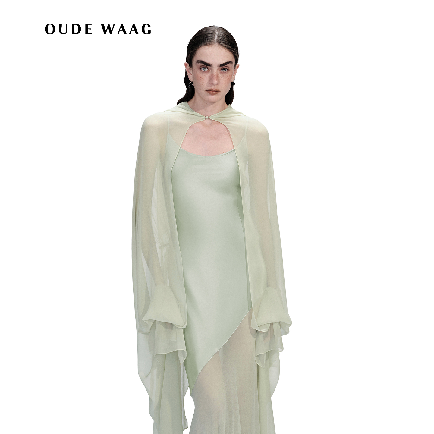 【欧阳娜娜同款】OUDE WAAG 真丝无袖拼接吊带连衣裙定制斗篷