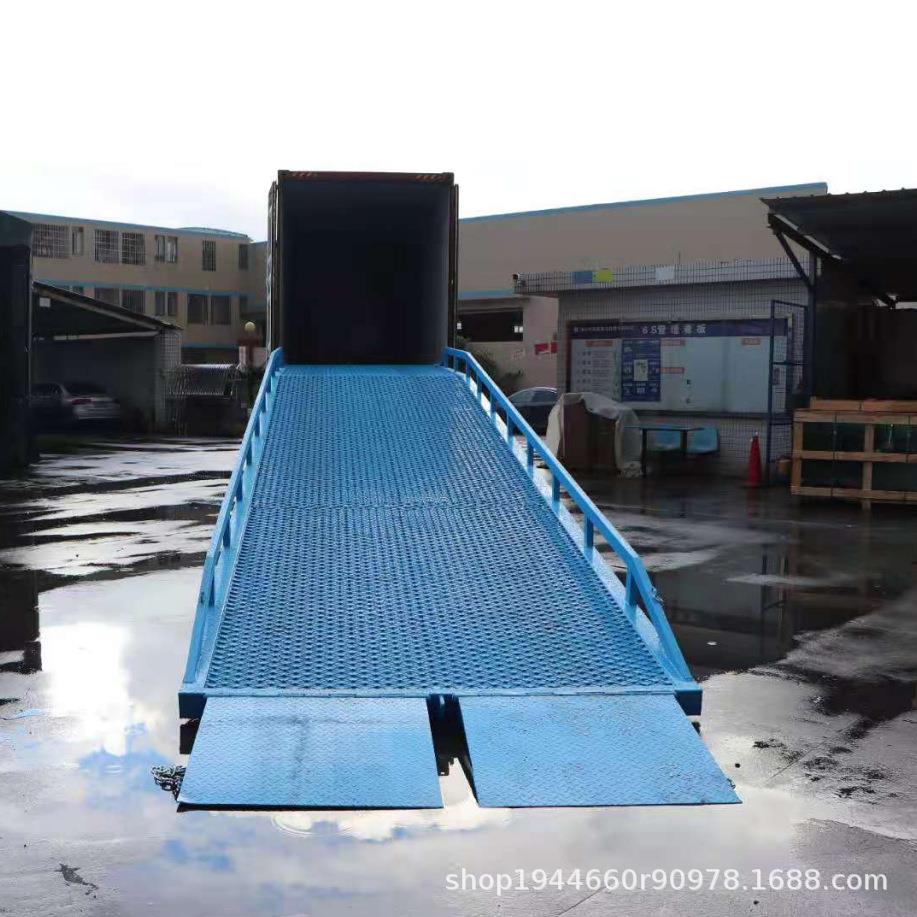 广州移动式液压登车桥载重6吨8吨10吨液压升降集装箱上货斜坡