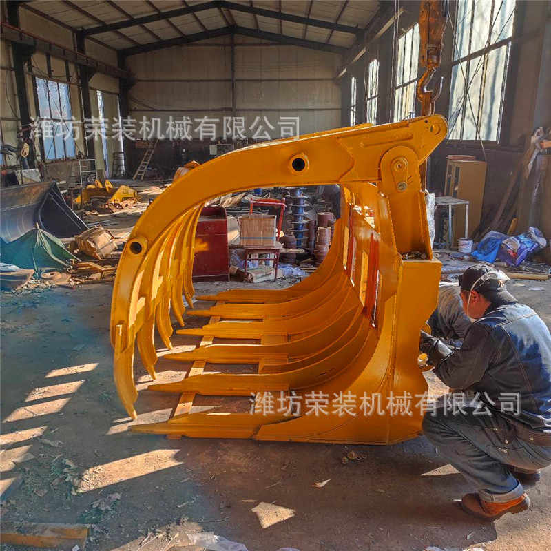 订制装载机快换架抓木抓草叉排叉 铲车推雪板扫雪机四合一铲斗
