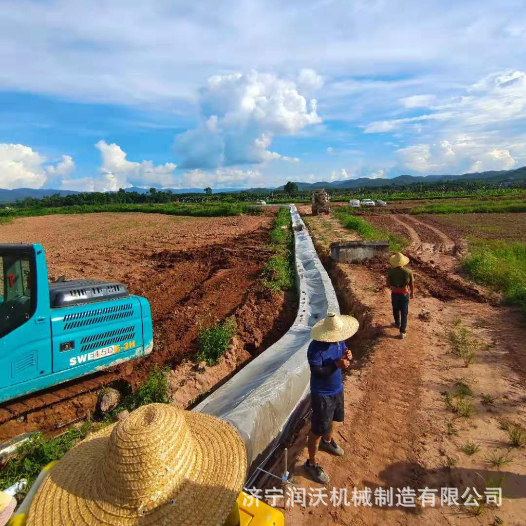 大型水沟路缘石滑膜机 钢制履带滑膜机 边坡混凝土现浇水渠成型机