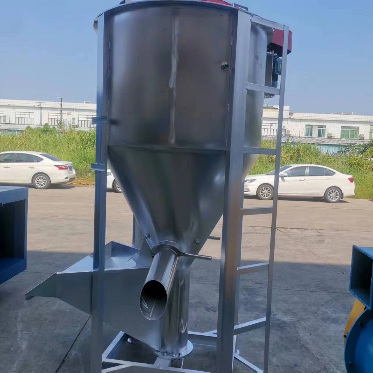 塑料立式加热烘干搅拌混料机