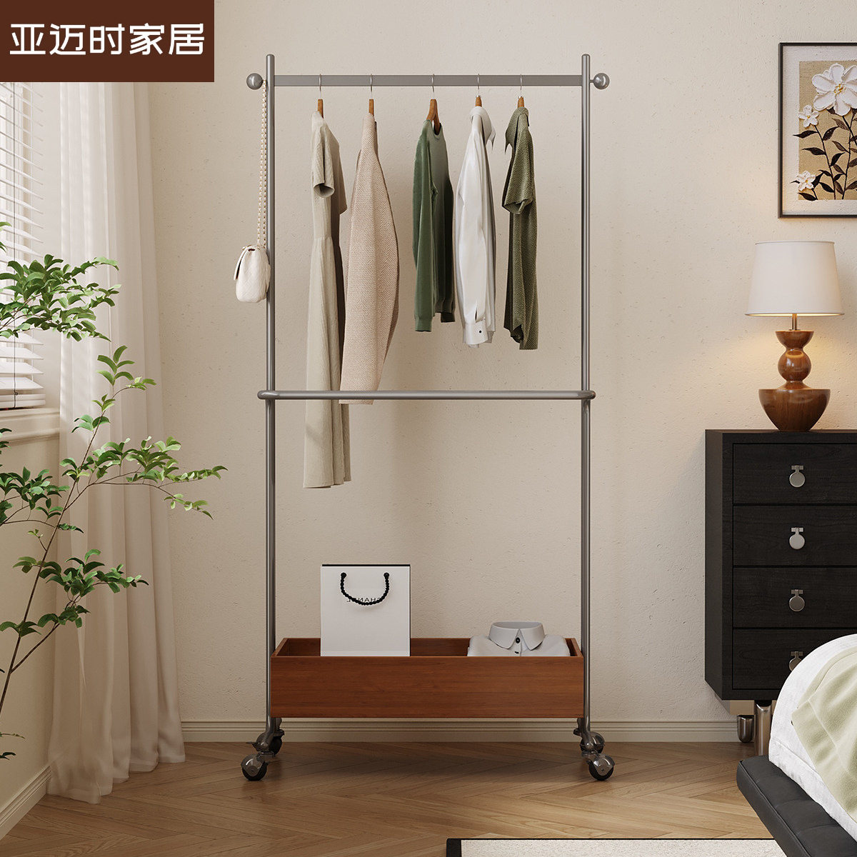 中古风落地阳台卧室复古设计师挂衣架家用移动挂衣服挂衣帽架批发