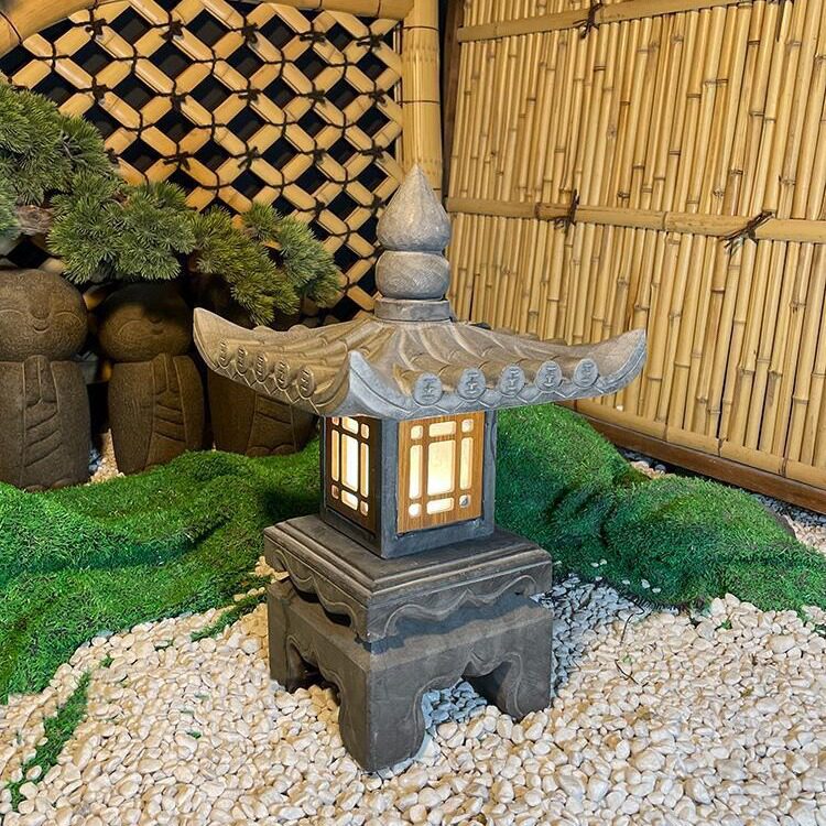 石灯日式庭院石灯笼太阳能中式石头灯笼户外花园景观造景石雕摆件图片