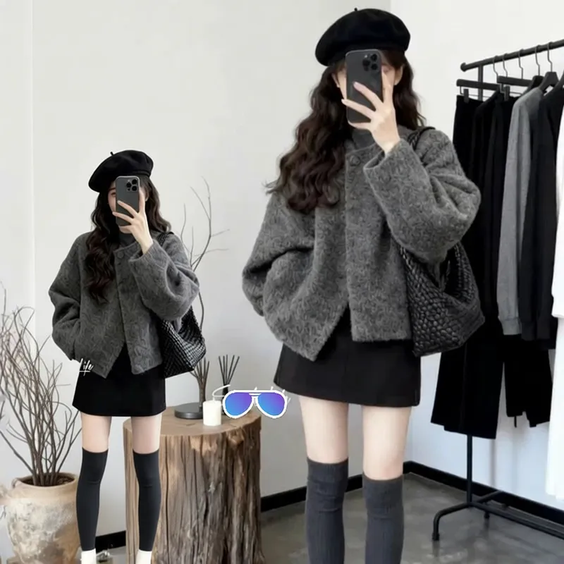 韩版慵懒松弛感穿搭灰色呢子大衣女入冬毛呢外套独特超好看短裙