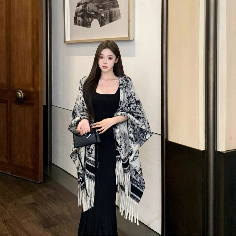 水墨画披肩女秋冬季韩版百搭