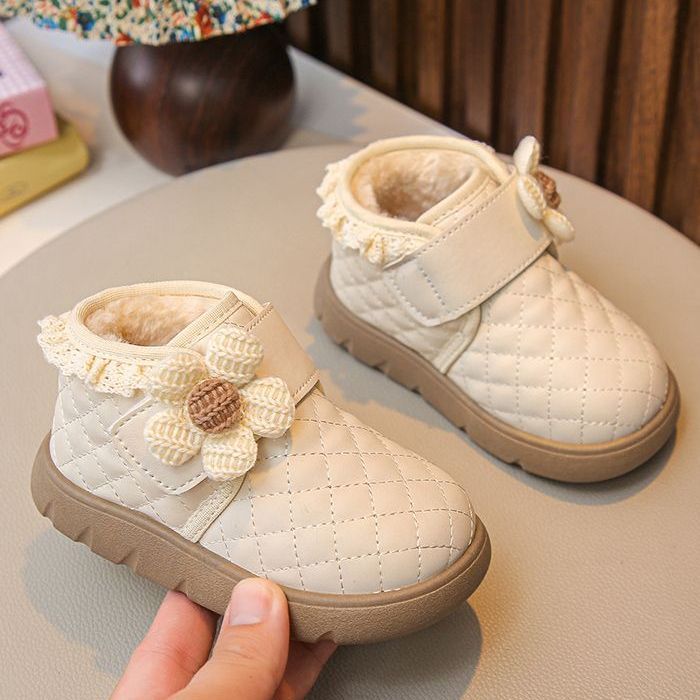 宝宝靴子秋冬季加绒加厚