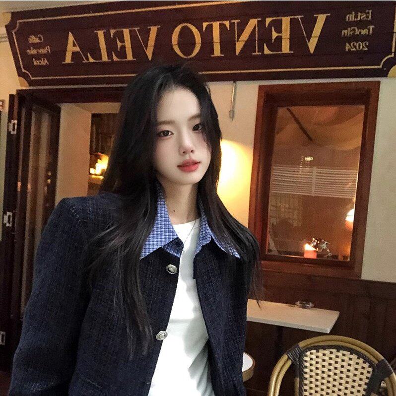 韩系温柔显瘦穿搭蓝色小香风单排扣设计感气质假两件外套拼接上衣