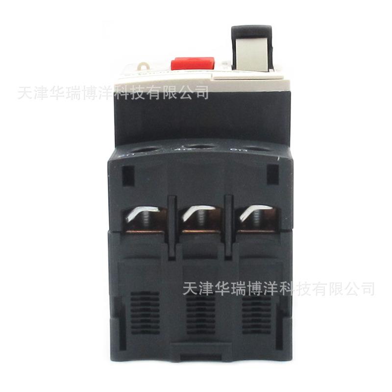 GV2ME05C马达保护断路器0.63-1A螺钉夹紧端子马达保护器