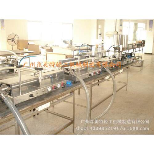 纯净水小瓶灌装机瓶装纯净水灌装机半自动灌装机液体矿泉水