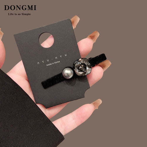 黑色丝绒珍珠边夹头饰精致发卡女