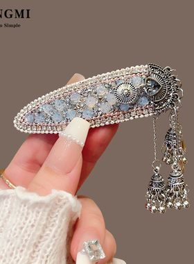 新中式精致闪钻扇形铃铛流苏发夹女2026新款高级感复古侧边刘海夹