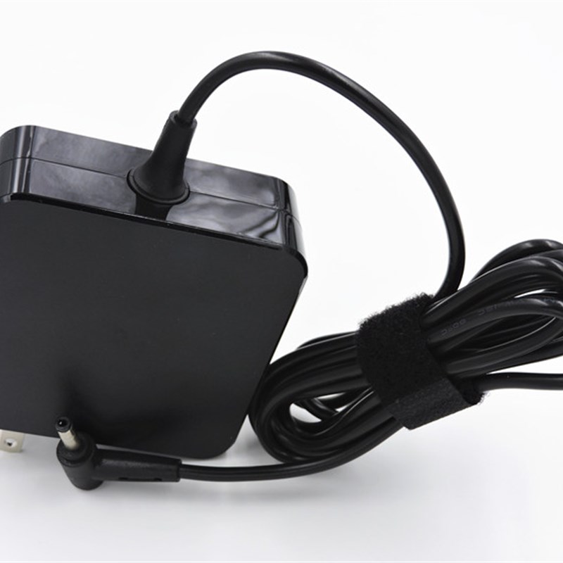 神舟19V3.42A飞天UI41R D2充电源配接器线电脑UI41G D3笔记型电脑