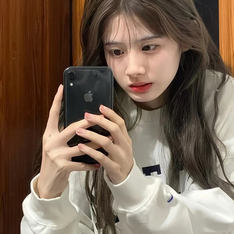 假发女长发自然逼真长微卷发灰色空气刘海新式发套网红中长发