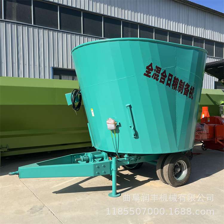 立式九立方TMR搅拌机现货牵引式全日粮制备机干草料粉碎搅拌机