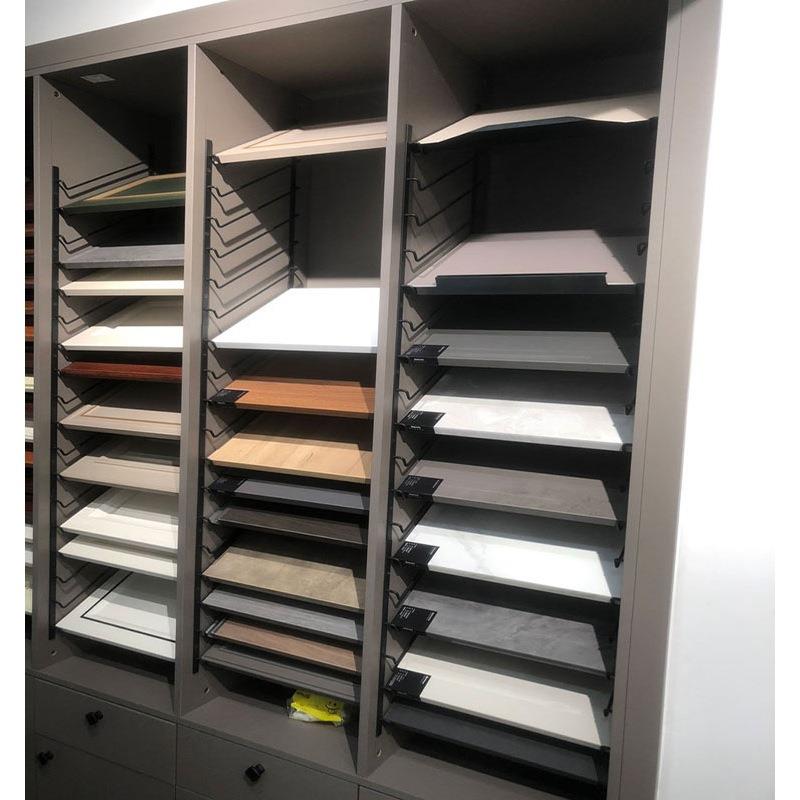 样块色板展示架衣橱柜门样板架展板钩焊接层板托磨砂免打孔色板钩