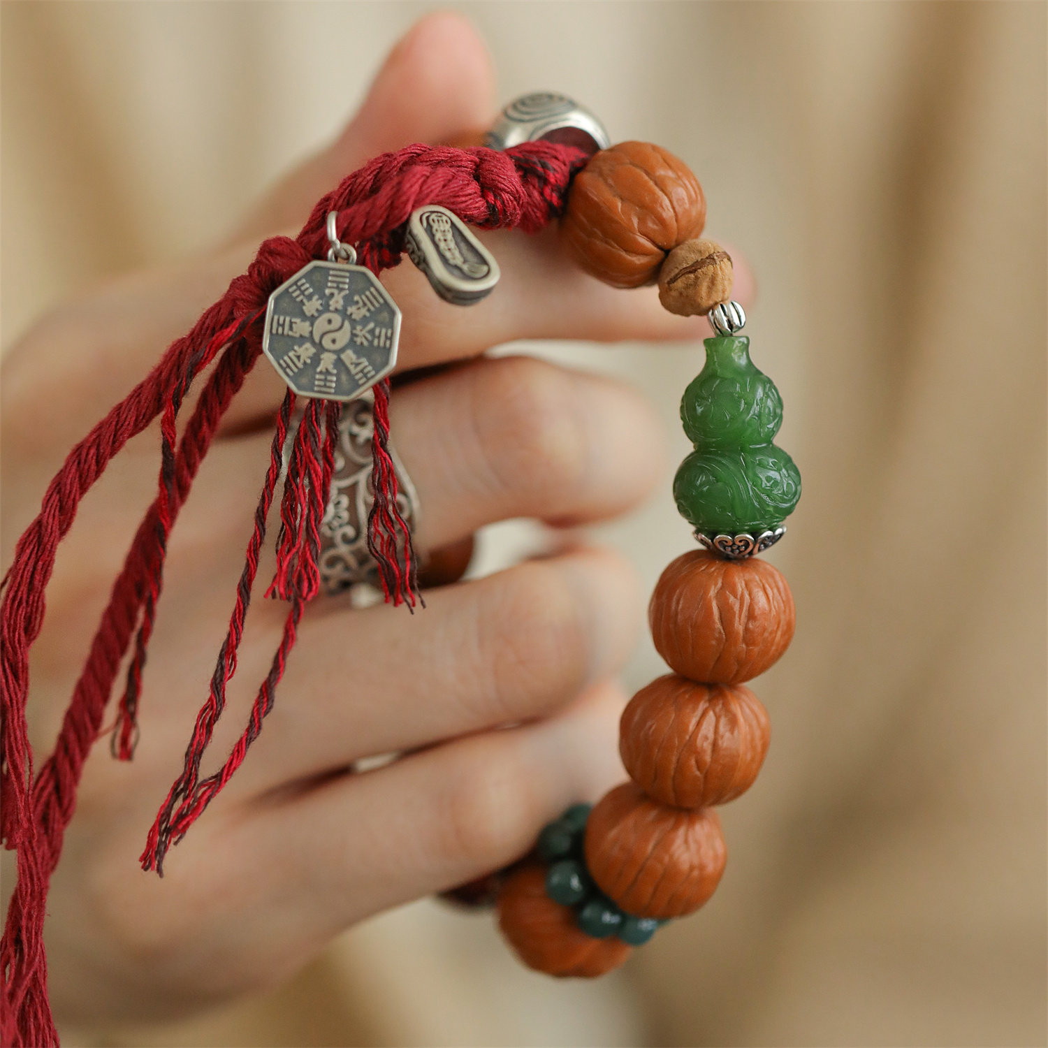 S925银猴头核桃和田碧玉葫芦绣花鞋弹力手串新中式 S08903