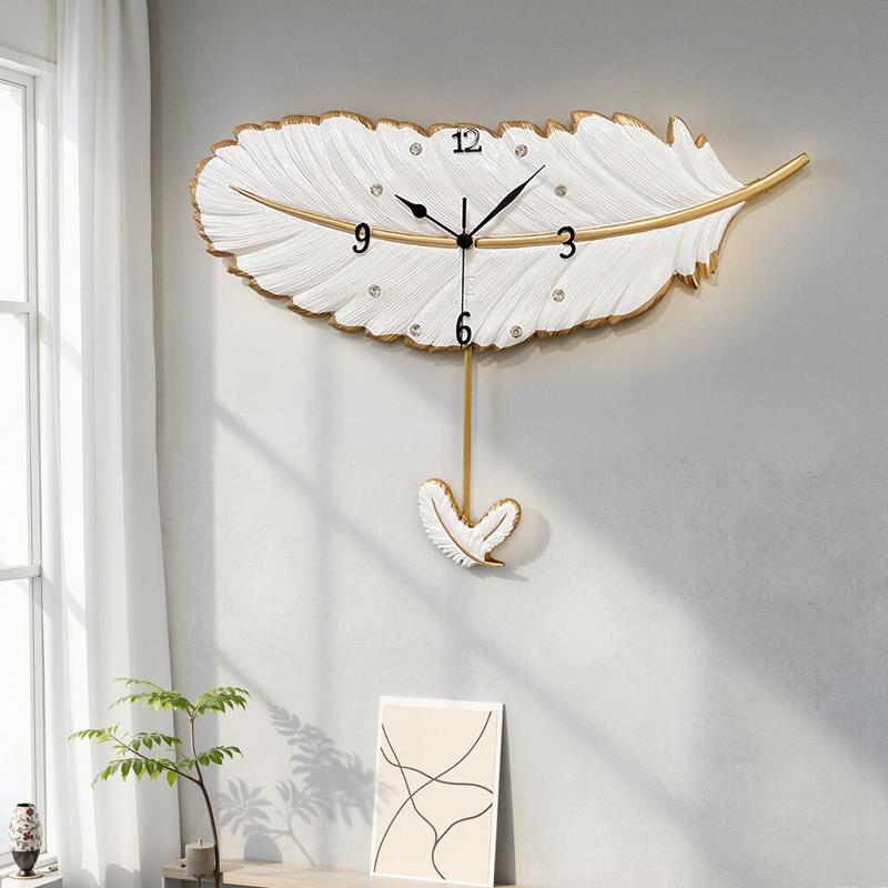 北欧三维羽毛挂钟现代客厅摆动石英钟创意个性化艺术装饰无声钟