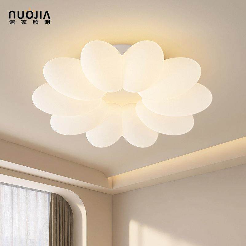 卧室灯温馨浪漫少女房间灯现代简约创意个性花朵儿童房间吸顶灯具