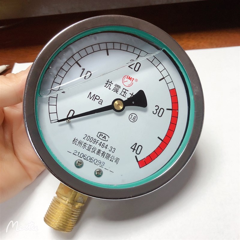 杭州东亚仪表有限公司耐震压力表YN-100 1.6级40mpa螺纹牙M20*1.5