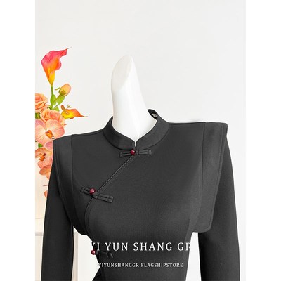 黑色新中式国风改良旗袍连衣裙女冬季短裙复古设计感高端礼服裙子