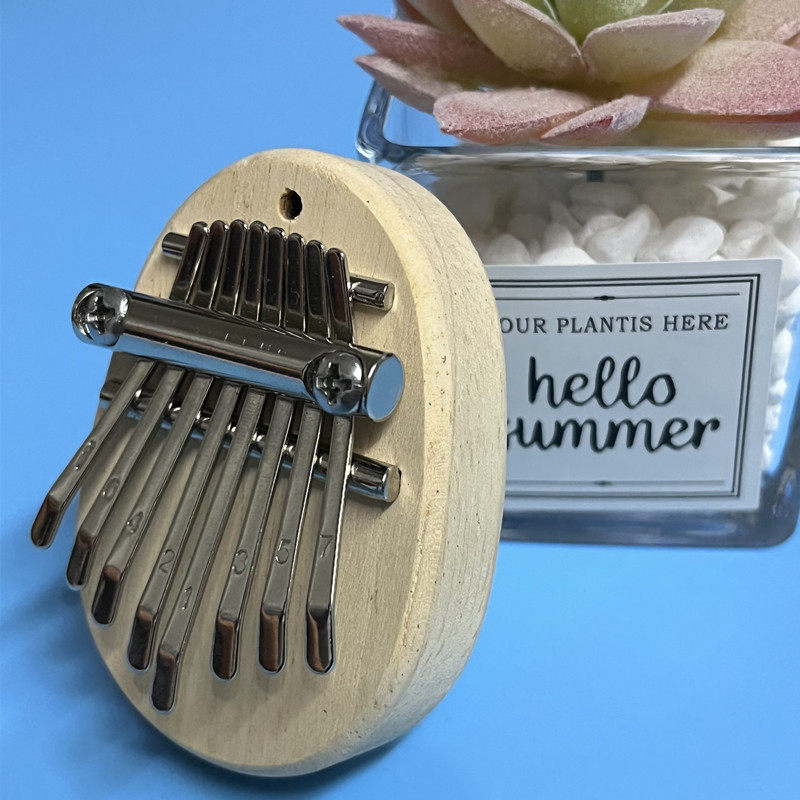 8音迷你拇指琴小卡林巴掌心琴实木便携小乐器挂饰琴椭圆水晶送礼,乐器/吉他/钢琴/配件,卡林巴/拇指琴,淘宝优惠券,粉丝福利购,淘宝优惠卷