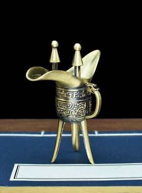 仿古三足爵杯帝王杯古代酒爵杯仿青铜器中式乾隆杯樽婚庆影视道具