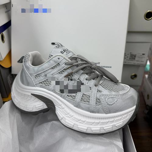5厘米 芭拉女孩正品撤柜 单网轮胎底老爹鞋  2608-2