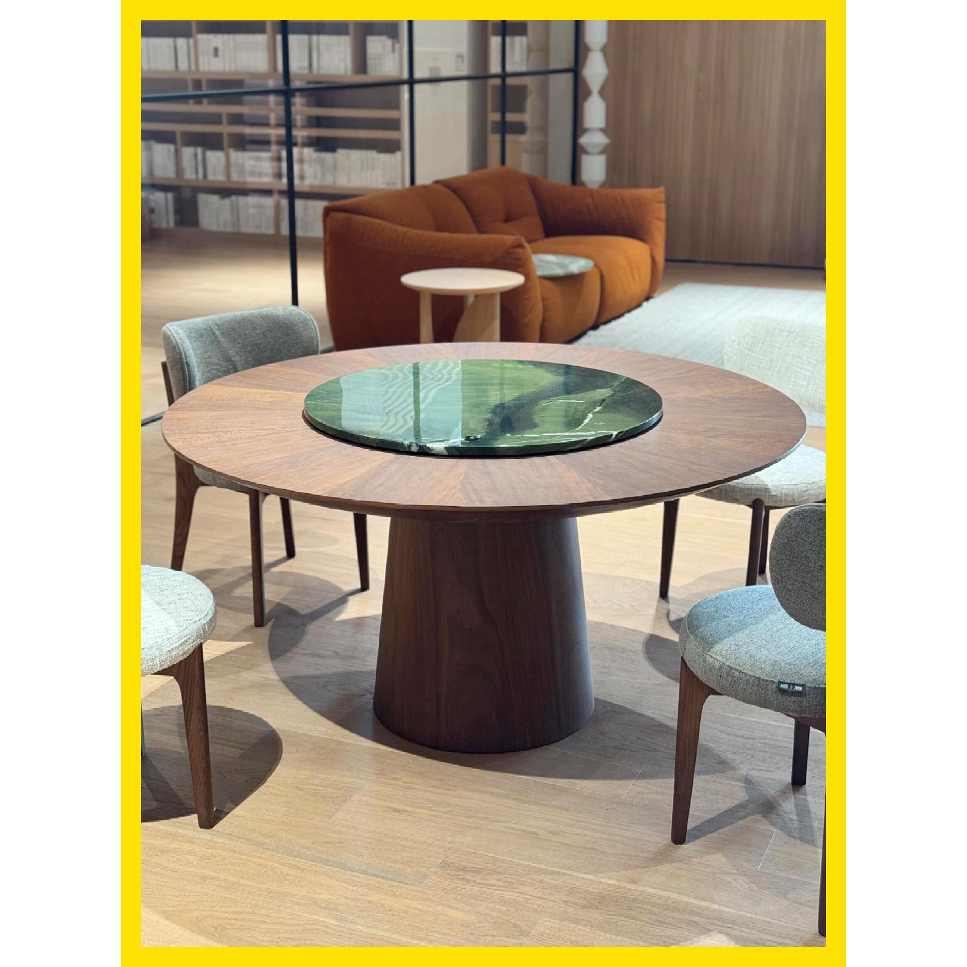 飞碟餐桌胡桃木圆餐桌带转盘大理石饭桌设计师款高级感中古风家用